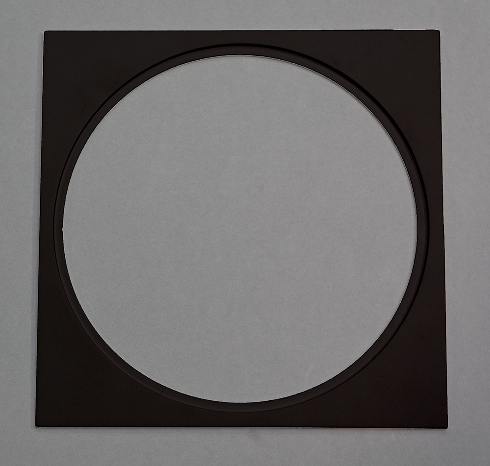 Distanz-Platte 220 x 220mm (Außenmaß) quadratisch mit Vertiefung für die Leuchtenserie Florida P Maxi  / Loch Ø 195mm / Platte aus Stahlblech / Farbe: RAL9005 schwarz matt Feinstruktur